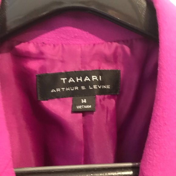 Magenta Blazer - Picture 2 of 5